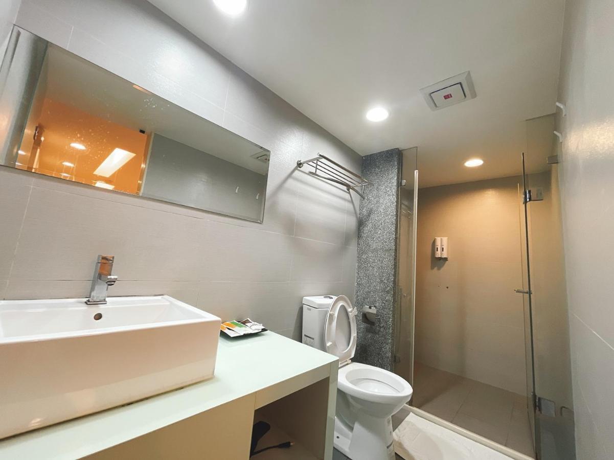 寵愛逢甲 Apartman Tajcshung Kültér fotó